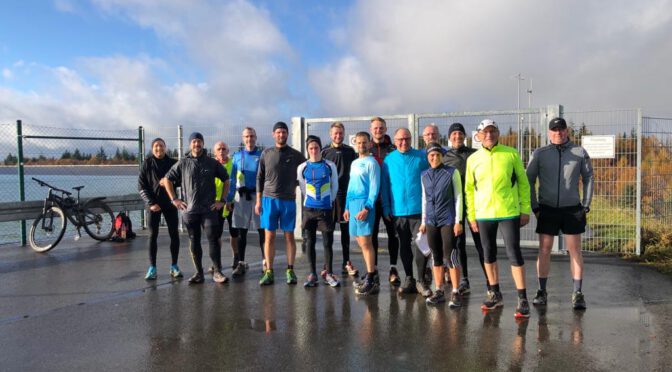 2. Lauf zum Oberbecken: Tiefe Pfützen und quere Bäume